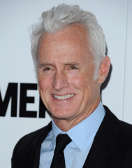 John_Slattery.png