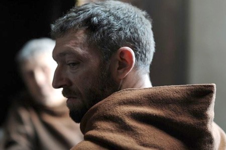 le moine de dominik moll,vincent cassel,catherine mouchet,deborah françois,sergi lopez habillé,cinéma