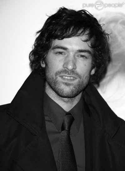 217116-romain-duris-637x0-3.jpg