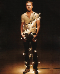 ryan-gosling-by-art-streiber-for-new-york-magazine-december-13th-2010-1.png